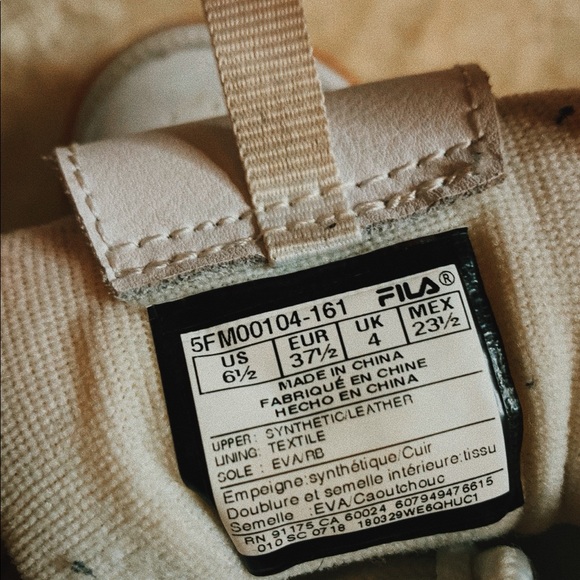 Fila Disruptor 2 Premium - Picture 4 of 4